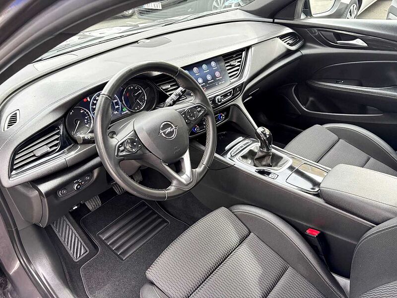 Opel Insignia Sports Tourer Diesel ST 1.5D DVH S&S Business Elegance 122