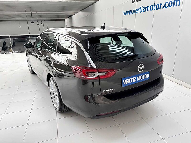Opel Insignia Sports Tourer Diesel ST 1.5D DVH S&S Business Elegance 122